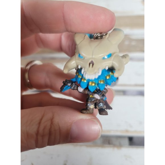 Funko 2018 epic games warrior keychain - Picture 2 of 7